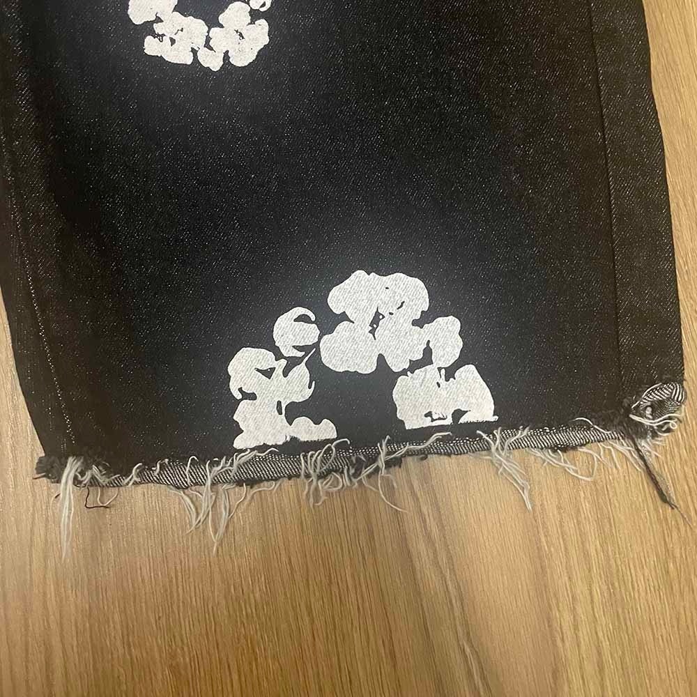 Denim Tears Washed The Cotton Wreath Denim Shorts Black - Picture 5 of 6